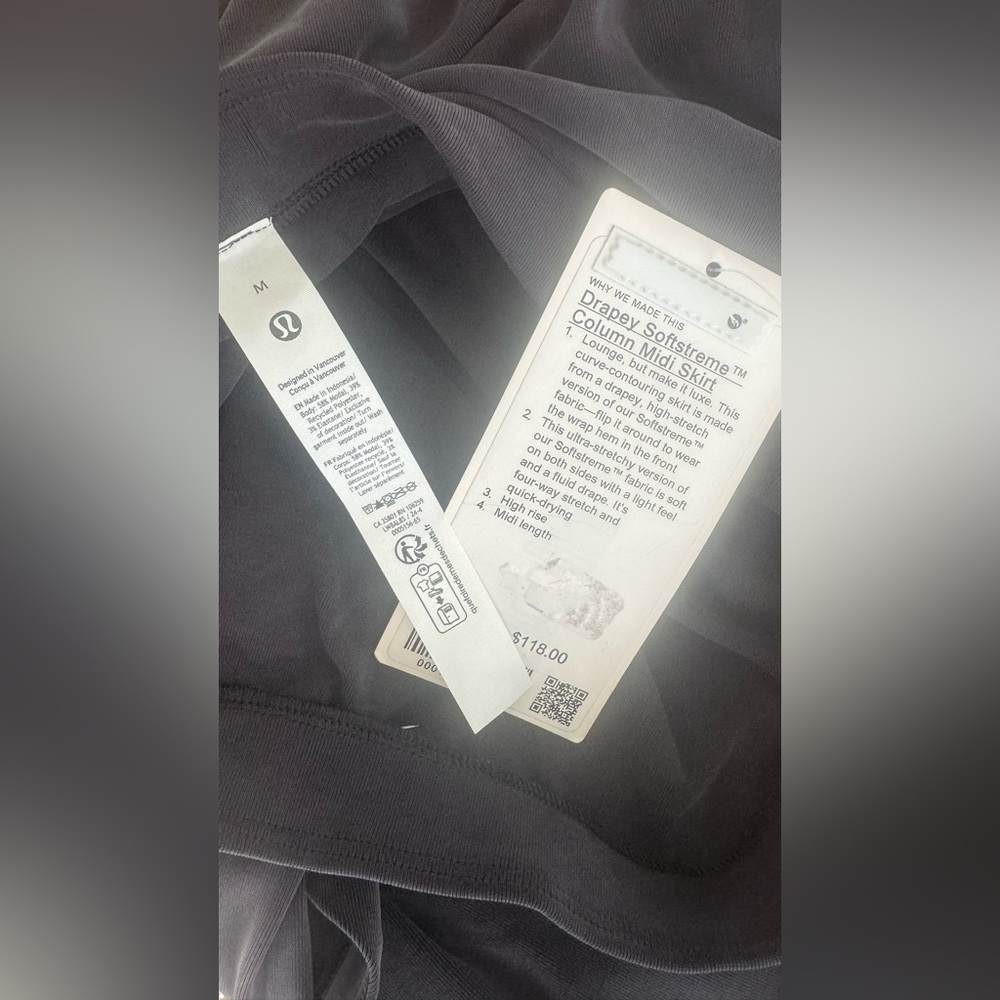 Lululemon Drapey Softstreme Column Midi Skirt-Size Medium NWT - Picture 8 of 13